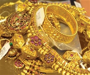 Gold Price Today: ਚਾਂਦੀ ਦੇ ਭਾਅ ਡਿੱਗੇ, ਸੋਨਾ ਹੋਇਆ ਮਹਿੰਗਾ, ਜਾਣੋ ਨਵੇਂ ਰੇਟ