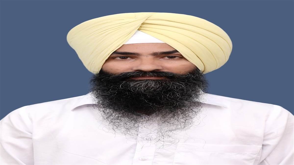 ਡਡਵਿੰਡੀ ’ਚ ਖੁੱਲ੍ਹੀ ਸੀਵਰੇਜ ਹੋਦੀ ਕਾਰਨ ਹਾਦਸੇ ਦਾ ਖਤਰਾ, ਤੁਰੰਤ ਬੰਦ ਕਰਨ ਦੀ ਮੰਗ