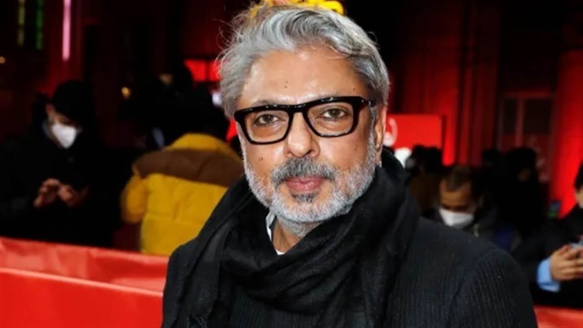 ਨਾ ਰਣਵੀਰ, ਨਾ ਸਲਮਾਨ... ਹੁਣ ਸਾਊਥ ਦੇ ਸੁਪਰਸਟਾਰ 'ਤੇ ਦਾਅ ਲਗਾਉਣਗੇ ਸੰਜੇ ਲੀਲਾ ਭੰਸਾਲੀ, ਬਲਾਕਬਸਟਰ ਮੂਵੀ ਦੀ ਹੋਈ ਤਿਆਰੀ!