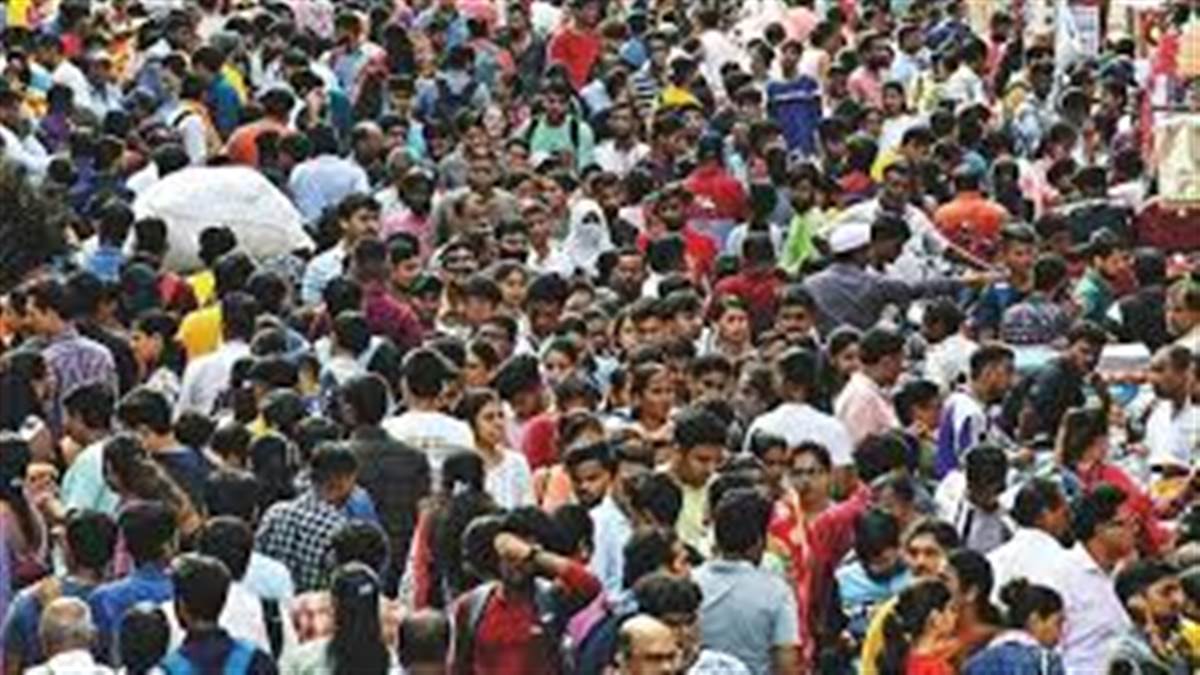 ਭਾਰਤੀ ਔਰਤਾਂ ਲੋੜ ਤੋਂ ਘੱਟ ਬੱਚੇ ਪੈਦਾ ਕਰ ਰਹੀਆਂ, UN ਰਿਪੋਰਟ ਅਨੁਸਾਰ ਭਾਰਤ ਦੁਨੀਆ ਦਾ ਸਭ ਤੋਂ ਵੱਡੀ ਆਬਾਦੀ ਵਾਲਾ ਦੇਸ਼