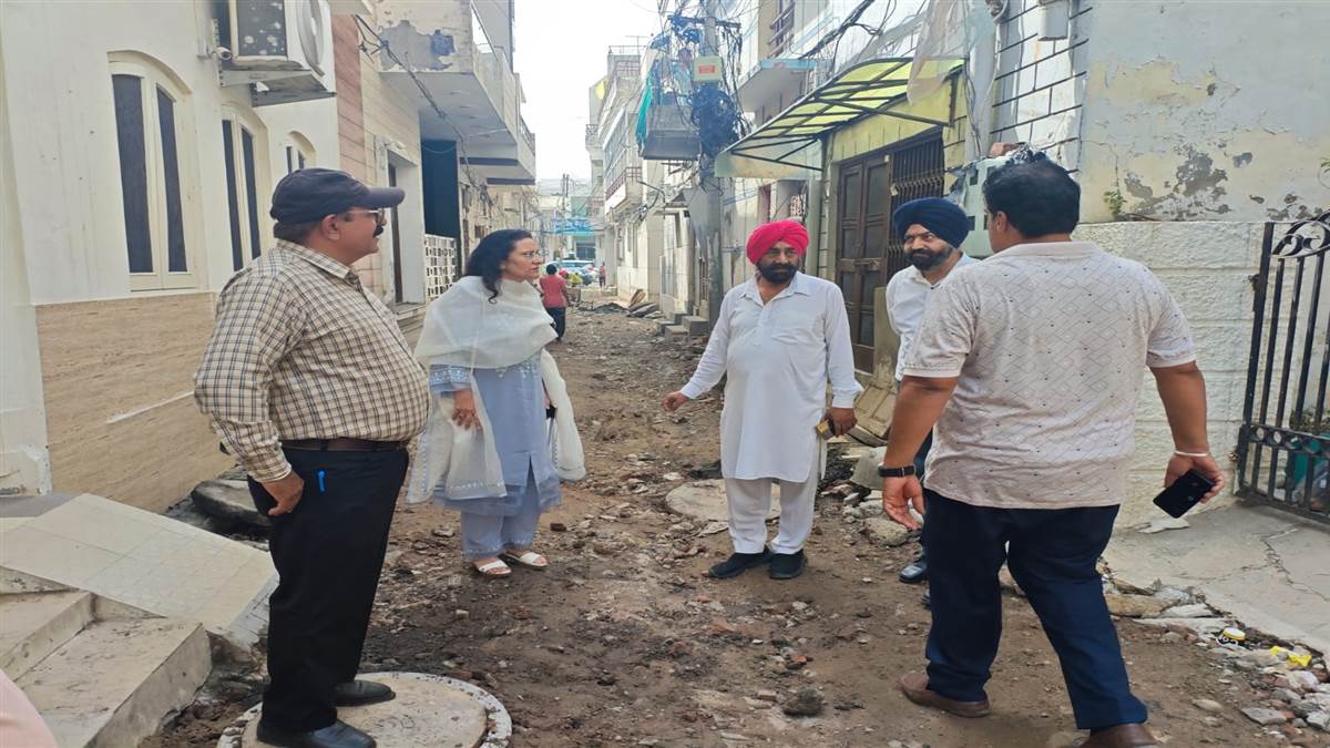12 ਬੱਚਿਆਂ ਸਮੇਤ 16 ਲੋਕ ਆਏ ਪੀਲੀਏ ਦੀ ਲਪੇਟ ’ਚ
