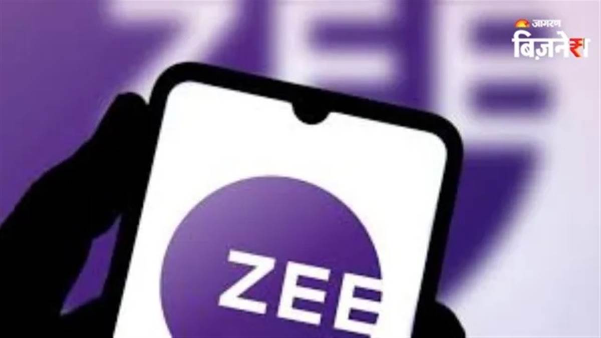 ਫੀਫਾ ਵਰਲਡ ਕੱਪ 2026 ਦੇ ਆਗਾਜ਼ ਦੇ ਨਾਲ ਹੀ ਚਮਕਿਆ Zee ਦਾ ਸ਼ੇਅਰ: ਡਿੱਗਦੇ ਸੈਂਸੇਕਸ ਦੌਰਾਨ ਕੰਪਨੀ ਦੇ ਸਟਾਕ ਨੇ ਫੜੀ ਜ਼ੋਰਦਾਰ ਰਫ਼ਤਾਰ