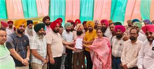 ਆਂਗਨਵਾੜੀ ਵਰਕਰਾਂ-ਹੈਲਪਰਾਂ ਨੇ ਸਰਕਾਰ ਨੂੰ ਚੋਣ ਵਾਅਦੇ ਯਾਦ ਕਰਵਾਏ
