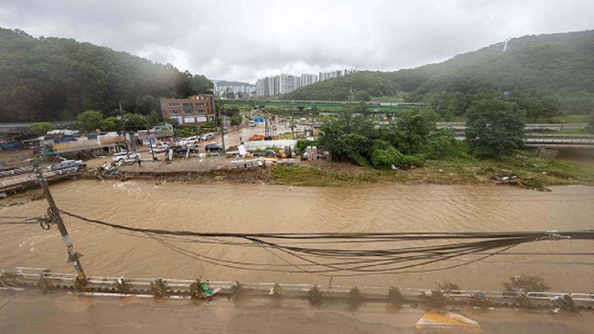 South Korea Heavy Rainfall South Korea s capital Seoul suffered heavy damage after heavy rains 2682 buildings were damaged