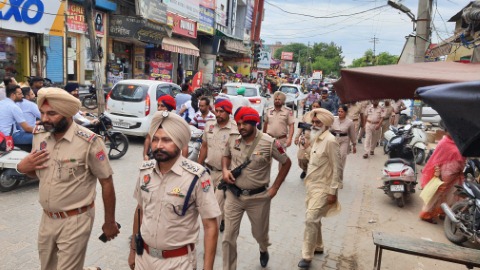 Police conducted a flag march in different markets of the city