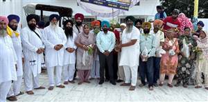 700 ਬੂਟਿਆਂ ਦਾ ਲੰਗਰ ਲਗਾ ਕੇ ਪੰਜਾਬ ਨੂੰ ਹਰਿਆ-ਭਰਿਆ ਬਣਾਉਣ ਦਾ ਦਿੱਤਾ ਸੁਨੇਹਾ