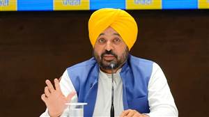 ਮਾਨ ਸਰਕਾਰ ਦਾ ਵੱਡਾ ਪਲਾਨ: 2 ਹਫ਼ਤਿਆਂ 'ਚ ਪੰਜਾਬ ਦੇ ਯੋਗ ਲਾਭਪਾਤਰੀਆਂ ਤੱਕ ਪਹੁੰਚਣਗੇ ਸਿਹਤ ਕਾਰਡ; 2,008 ਪਿੰਡਾਂ-ਵਾਰਡਾਂ 'ਚ ਲੱਗਣਗੇ ਕੈਂਪ