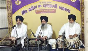 ਗੁਰਮਤਿ ਸਮਾਗਮ ’ਚ ਸੰਗਤ ਨੇ ਮਾਣਿਆ ਕੀਰਤਨ ਦਾ ਆਨੰਦ
