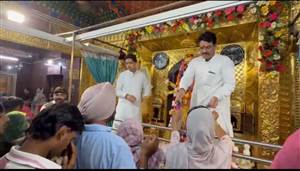 ਅੱਸੂ ਦੇ ਪਹਿਲੇ ਨਰਾਤੇ ਮੌਕੇ ਸ਼ਰਧਾ ਦਾ ਉਮੜਿਆ ਜਨ ਸੈਲਾਬ