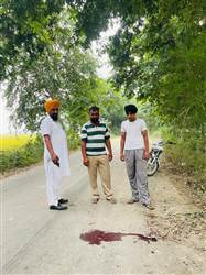 ਸਰਾਏ ਅਮਾਨਤ ਖਾਂ ਤੋਂ ਢੰਡ ਨੂੰ ਜਾਣ ਵਾਲੀ ਸੜਕ ਬਣੀ ਹਾਦਸਿਆਂ ਦਾ ਕਾਰਨ