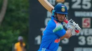 IND A vs AUS A : ਜਿੱਥੇ ਫੇਲ੍ਹ ਹੋਏ ਤੂਫ਼ਾਨੀ ਬੱਲੇਬਾਜ਼, ਉੱਥੇ Suryansh Shedge ਨੇ ਸੰਭਾਲਿਆ ਮੋਰਚਾ, ਮੁਸੀਬਤ 'ਚੋਂ ਕੱਢੀ ਟੀਮ ਇੰਡੀਆ
