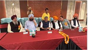 ‘ਵਪਾਰੀਆਂ ਦੀ ਗੱਲ ਕਰਨ ਵਾਲਾ ਹੀ ਦੇਸ਼ ’ਤੇ ਰਾਜ ਕਰੇਗਾ’, ਨੈਸ਼ਨਲ ਟ੍ਰੇਡਰਜ਼ ਵੈਲਫੇਅਰ ਬੋਰਡ ਦੇ ਚੇਅਰਮੈਨ ਨੇ ਵਪਾਰੀਆਂ ਦੀਆਂ ਮੁਸ਼ਕਲਾਂ ਸੁਣੀਆਂ