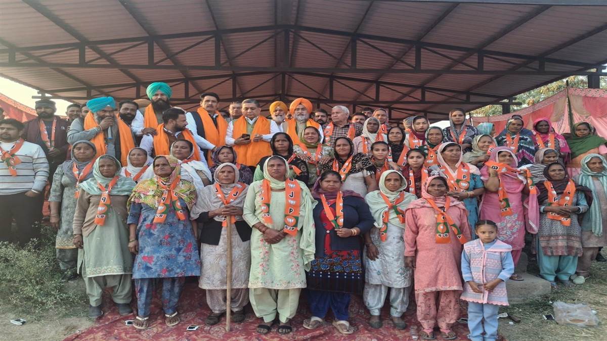 ਗੁਰਦਰਸ਼ਨ ਸੈਣੀ ਨੇ ਉਮੀਦਵਾਰਾਂ ਦੇ ਹੱਕ ’ਚ ਪਿੰਡ-ਪਿੰਡ ਕੀਤਾ ਚੋਣ ਪ੍ਰਚਾਰ