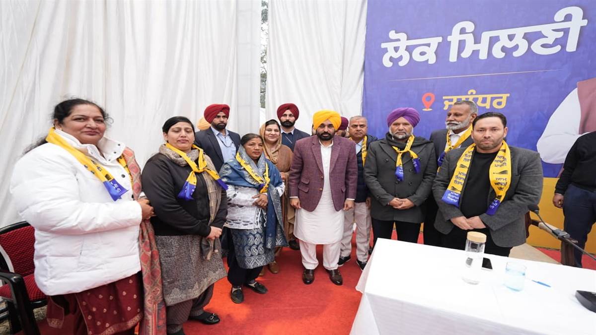 ਅਕਾਲੀ ਕੌਂਸਲਰ, ਸਾਬਕਾ ਐੱਮਸੀ ਪਰਿਵਾਰਾਂ ਸਮੇਤ ‘ਆਪ’ ’ਚ ਸ਼ਾਮਲ
