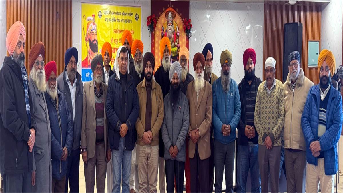 ਸ਼੍ਰੋਮਣੀ ਸ਼੍ਰੀ ਵਿਸ਼ਵਕਰਮਾ ਮੰਦਰ ’ਚ ਸ਼ਰਧਾ ਨਾਲ ਮਨਾਇਆ ਆਗਮਨ ਪੁਰਬ