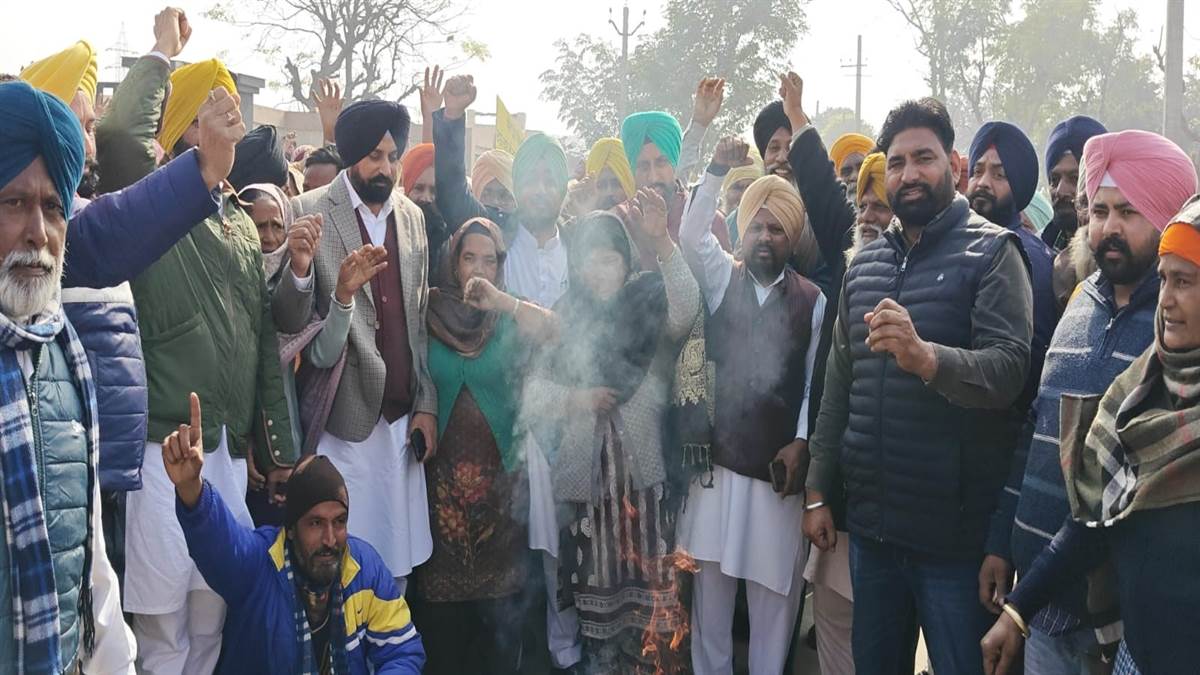 ਕੇਦਰ ਸਰਕਾਰ ਖ਼ਿਲਾਫ ਮਜ਼ਦੂਰਾਂ ਦਾ ਗੁੱਸਾ ਫੁੱਟਿਆ