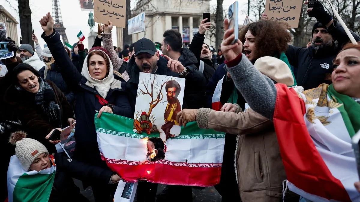 ਕੀ ਈਰਾਨ 'ਚ ਪ੍ਰਦਰਸ਼ਨਾਂ ਦੌਰਾਨ ਭਾਰਤੀਆਂ ਨੂੰ ਗ੍ਰਿਫ਼ਤਾਰ ਕੀਤਾ ਗਿਆ? ਰਾਜਦੂਤ ਨੇ ਦੱਸੀ ਅਸਲੀਅਤ