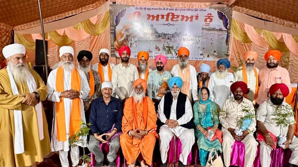‘ਸਾਨੂੰ ਮੋੜ ਦਿਓ ਰੰਗਲਾ ਪੰਜਾਬ’ ਦੀ ਪੇਸ਼ਕਾਰੀ ਨੇ ਮੰਤਰਮੁਗਧ ਕੀਤੇ ਸਰੋਤੇ