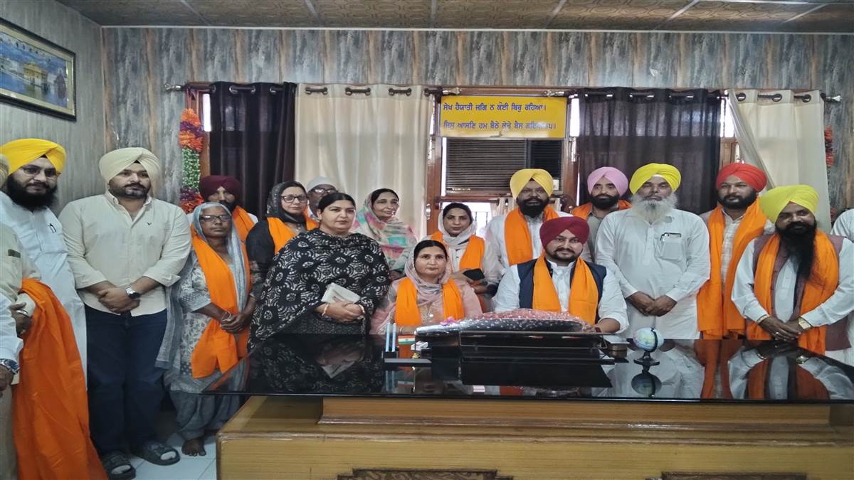 ਬਲਾਕ ਸੰਮਤੀ ਚੇਅਰਮੈਨ ਤੇ ਵਾਈਸ ਚੇਅਰਪਰਸਨ ਦੀ ਹੋਈ ਤਾਜ਼ਪੋਸ਼ੀ