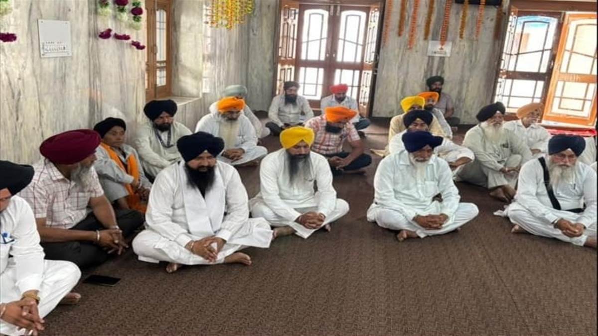 ਖਾਲਸਾ ਸਾਜਨਾ ਦਿਵਸ ਨੂੰ ਸਮਰਪਿਤ ਸ੍ਰੀ ਅਖੰਡ ਪਾਠ ਸਾਹਿਬ ਆਰੰਭ