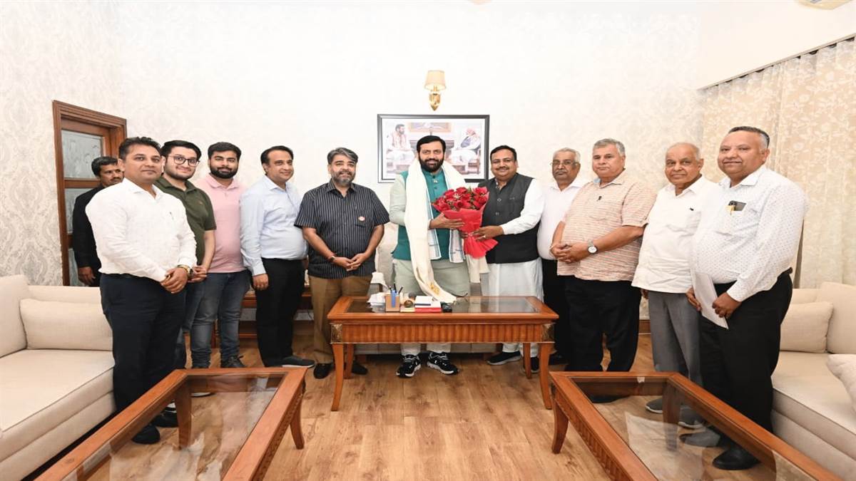 ਉਦਯੋਗਪਤੀਆਂ ਨੇ ਨਾਇਬ ਸਿੰਘ ਸੈਣੀ ਨਾਲ ਕੀਤੀ ਮੁਲਾਕਾਤ