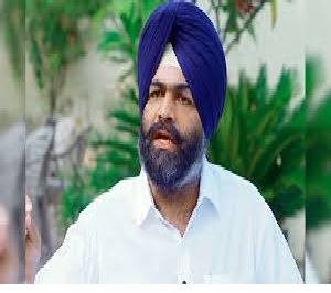 ਆਪ ਦੀ ਝੂਠੀ ਸ਼ਿਕਾਇਤ ਕਾਰਨ ਪਰਮਬੰਸ ਸਿੰਘ ਰੋਮਾਣਾ ਨੂੰ ਕੈਨੇਡਾ ਵਿਚ ਐਂਟਰੀ ਨਹੀਂ ਮਿਲੀ: ਅਕਾਲੀ ਦਲ