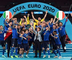 EURO 2020 Winner : 52 ਸਾਲ ਬਾਅਦ ਇਟਲੀ ਨੇ ਜਿੱਤਿਆ ਯੂਰੋ ਕੱਪ, ਖਿਤਾਬੀ ਮੈਚ 'ਚ ਇੰਗਲੈਂਡ ਨੂੰ ਮਿਲੀ ਹਾਰ