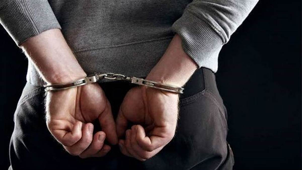 Ludhiana Crime : ਹੋਟਲ ਦੇ ਕਮਰੇ 'ਚ ਨਬਾਲਗ ਲੜਕੇ ਨੂੰ ਅਲਫ਼ ਨੰਗਾ ਕਰਕੇ ਬਣਾਈ ਅਸ਼ਲੀਲ ਵੀਡੀਓ, ਦਿੱਤੇ ਤਸੀਹੇ, ਦੋਸਤਾਂ ਨੇ ਵੀਡੀਓ ਕੀਤੀ ਵਾਇਰਲ