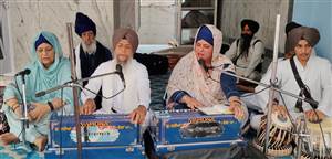 ਗੁਰਦੁਆਰਾ ਹਰੀਆਂ ਵੇਲਾਂ ਵਿਖੇ ਮੱਸਿਆ ਦਾ ਦਿਹਾੜਾ ਮਨਾਇਆ
