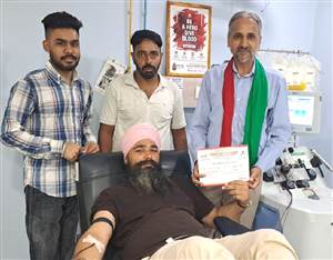 ਲੋੜਵੰਦ ਮਰੀਜ਼ ਲਈ ਪਲੇਟਲੈੱਟਸ ਸੈੱਲ ਕੀਤੇ ਦਾਨ