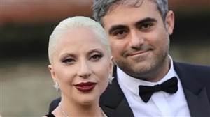 ਵਿਆਹ ਤੋਂ ਪਹਿਲਾਂ ਮਾਂ ਬਣੀ Lady Gaga, ਪਹਿਲੀ ਵਾਰ ਬੱਚੇ ਨਾਲ ਸਪਾਟ ਹੋਈ ਸਿੰਗਰ; ਸਾਹਮਣੇ ਆਈ ਤਸਵੀਰ