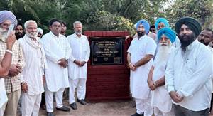 ਰਣਜੋਧ ਹਡਾਣਾ ਨੇ ਕਮਿਊਨਿਟੀ ਹਾਲ ਦਾ ਰੱਖਿਆ ਨੀਂਹ ਪੱਥਰ