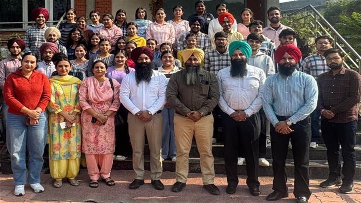 ਫ਼ਸਲੀ ਰਹਿੰਦ ਖੂੰਹਦ ਪ੍ਰਬੰਧਨ ਵਿਸ਼ੇ ’ਤੇ ਵਰਕਸ਼ਾਪ ਲੱਗੀ