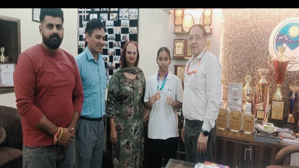 ਡੀਏਵੀ ਕਾਲਜ ਦੀ ਪਿ੍ਅੰਕਾ ਦਾ ਮੁੱਕੇਬਾਜੀ ’ਚ ਸ਼ਾਨਦਾਰ ਪ੍ਰਦਰਸ਼ਨ