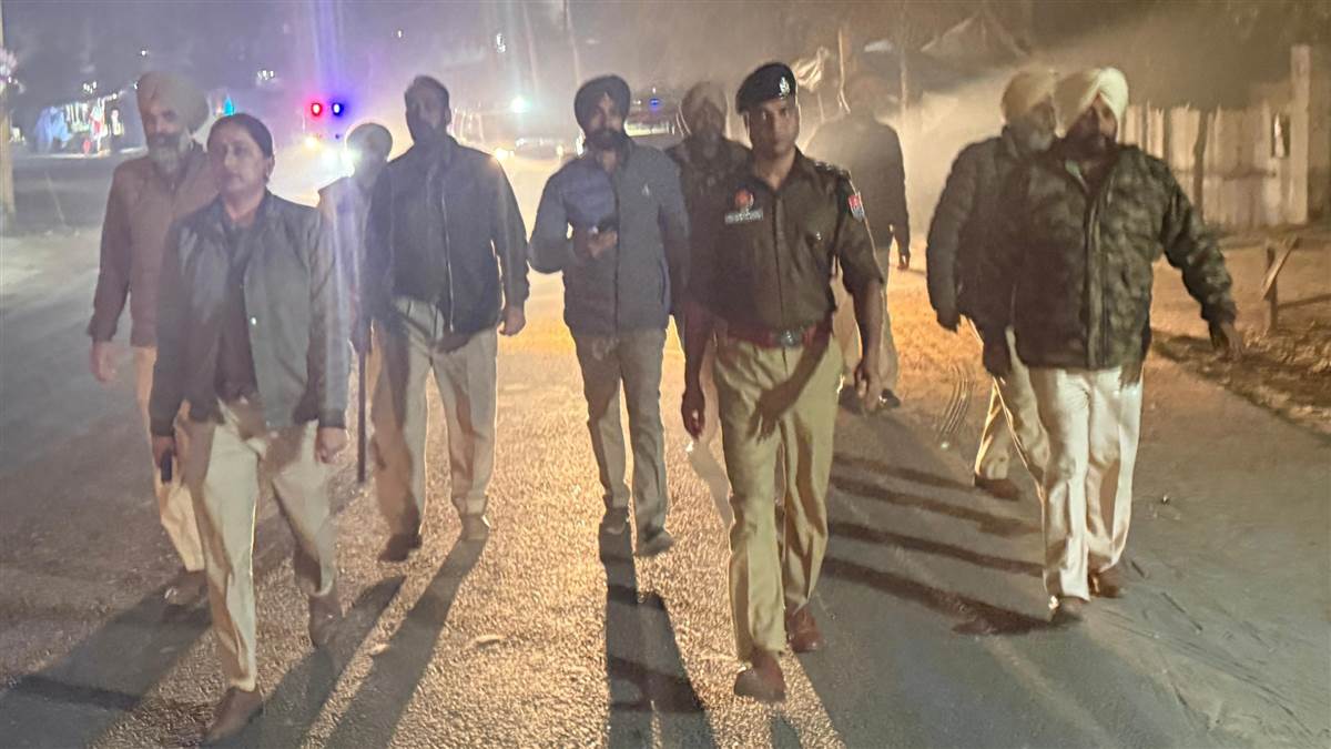 ਸੁਲਤਾਨਪੁਰ ਲੋਧੀ ਪੁਲਿਸ ਨੇ ਫਲੈਗ ਮਾਰਚ ਕੱਢਿਆ