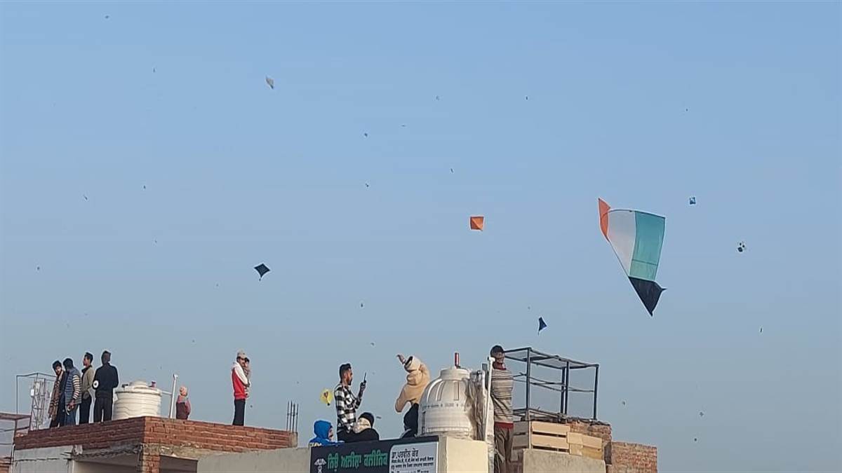 ਬਜ਼ਾਰ ਸੁੰਨੇ ਰਹੇ, ਛੱਤਾਂ ’ਤੇ ਲੱਗੀਆਂ ਰੋਣਕਾਂ