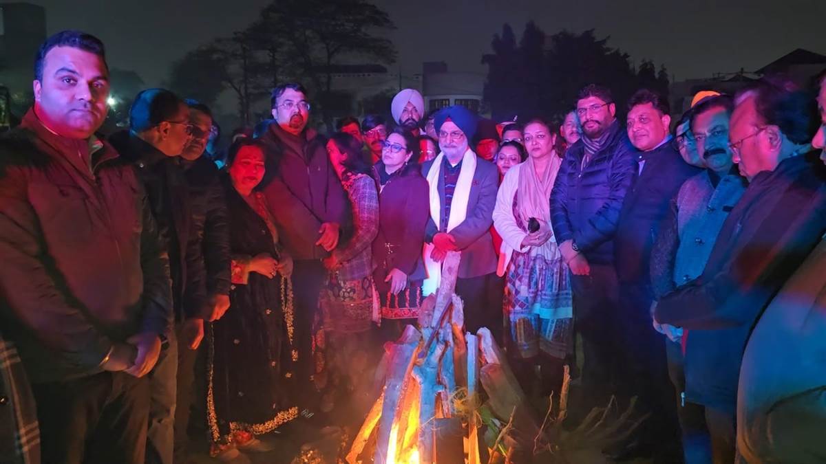 ਵਾਰਡ 5 ਤੇ 6 ਦੇ ਵਾਸੀਆਂ ਨੇ ਲੋਹੜੀ ਮਨਾਈ