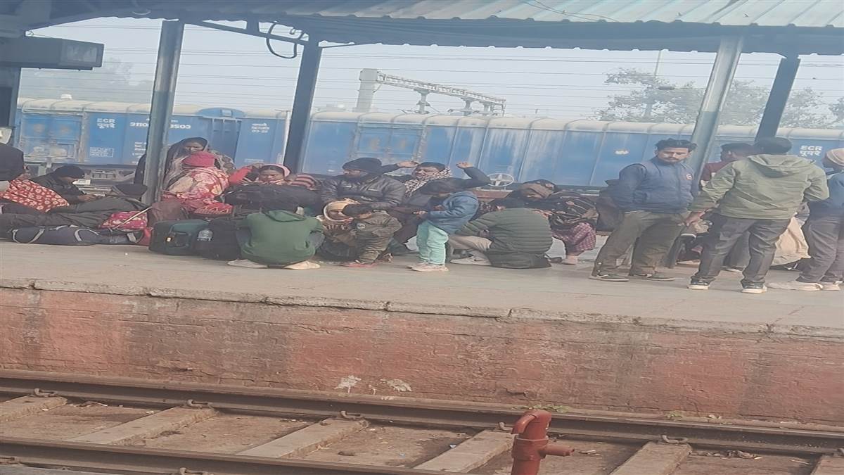 ਸਵਰਨ ਸ਼ਤਾਬਦੀ ਦੋ ਘੰਟੇ ਤੇ ਜਨਸ਼ਤਾਬਦੀ ਐਕਸਪ੍ਰੈੱਸ ਸਵਾ ਘੰਟਾ ਦੇਰੀ ਨਾਲ ਪੁੱਜੀ