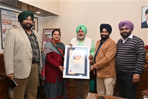 ਸਕੌਚ ਐਵਾਰਡ 2023 : ਪੰਜਾਬ ਦੇ ਬਾਗ਼ਬਾਨੀ ਵਿਭਾਗ ਨੇ ਸਿਲਵਰ ਐਵਾਰਡ ਅਤੇ 5 ਸੈਮੀਫ਼ਾਈਨਲ ਪੁਜ਼ੀਸ਼ਨਾਂ ਹਾਸਲ ਕੀਤੀਆਂ