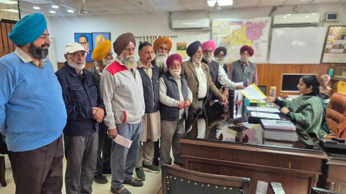 ਪੈਨਸ਼ਨਰਾਂ ਨੇ ਮੁੱਖ ਮੰਤਰੀ ਮਾਨ ਅਤੇ ਵਿੱਤ ਮੰਤਰੀ ਚੀਮਾ ਨੂੰ ਭੇਜਿਆ ਮੰਗ ਪੱਤਰ