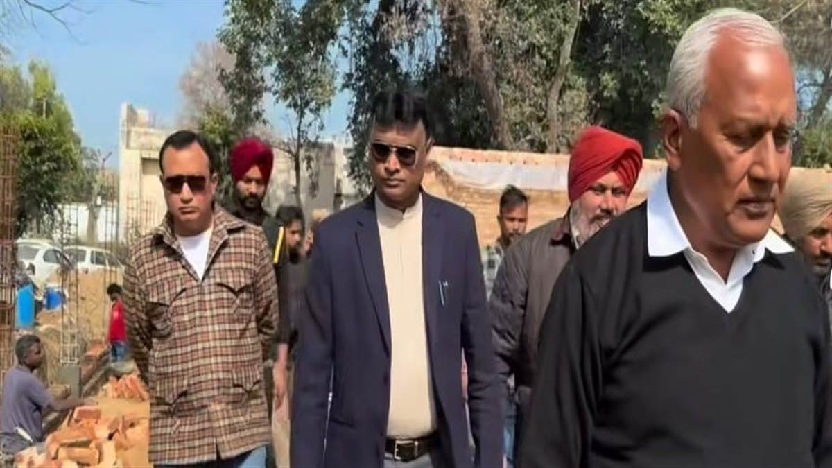 ਮੰਤਰੀ ਗੋਇਲ ਨੇ ਸਬ ਡਵੀਜ਼ਨ ਕੰਪਲੈਕਸ ਦੀ ਉਸਾਰੀ ਦਾ ਲਿਆ ਜਾਇਜ਼ਾ