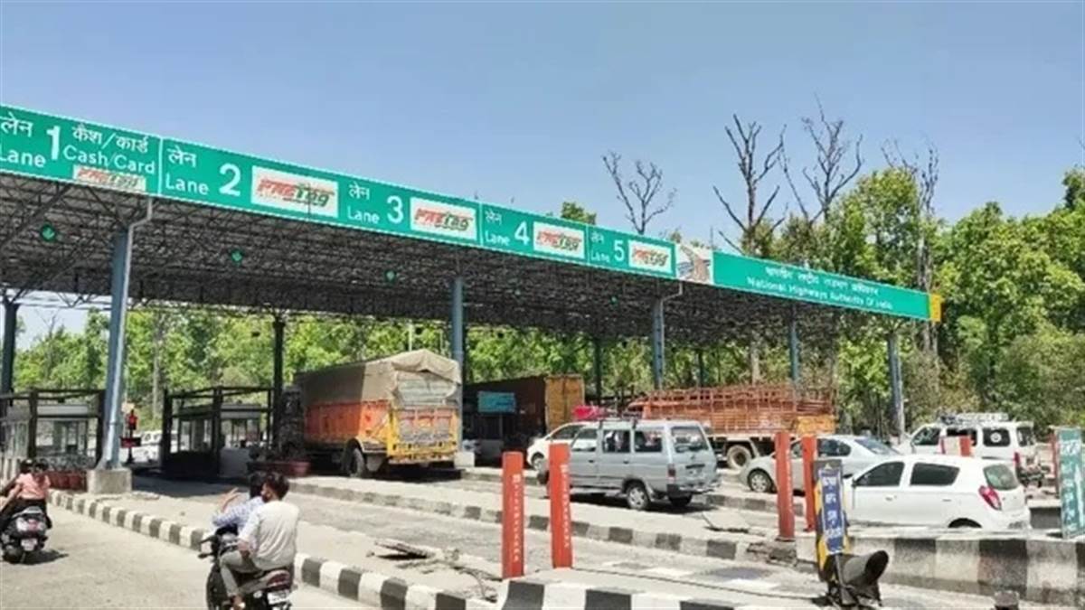 ਖੁਸ਼ਖਬਰੀ! ਟੋਲ ਟੈਕਸ 'ਤੇ ਸਰਕਾਰ ਨੇ ਦਿੱਤੀ ਵੱਡੀ ਰਾਹਤ, ਐਕਸਪ੍ਰੈਸ-ਵੇਅ ਨੂੰ ਲੈ ਕੇ ਜਾਰੀ ਕੀਤੇ ਨਵੇਂ ਨਿਯਮ, ਜਾਣੋ ਕਦੋਂ ਤੋਂ ਹੋਣਗੇ ਲਾਗੂ?