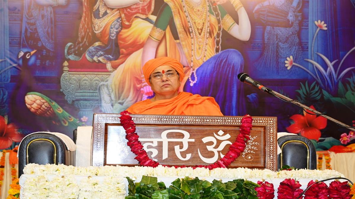 ਪਰਮਾਤਮਾ ਦੀ ਪ੍ਰਾਪਤੀ ਲਈ ਸਿਮਰਨ ਕਰਨਾ ਜ਼ਰੂਰੀ : ਭੁਵਨੇਸ਼ਵਰੀ ਦੇਵੀ