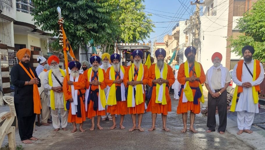ਖਾਲਸਾ ਸਾਜਨਾ ਦਿਵਸ ਦੇ ਸਬੰਧ ’ਚ ਨਗਰ ਕੀਰਤਨ ਸਜਾਇਆ