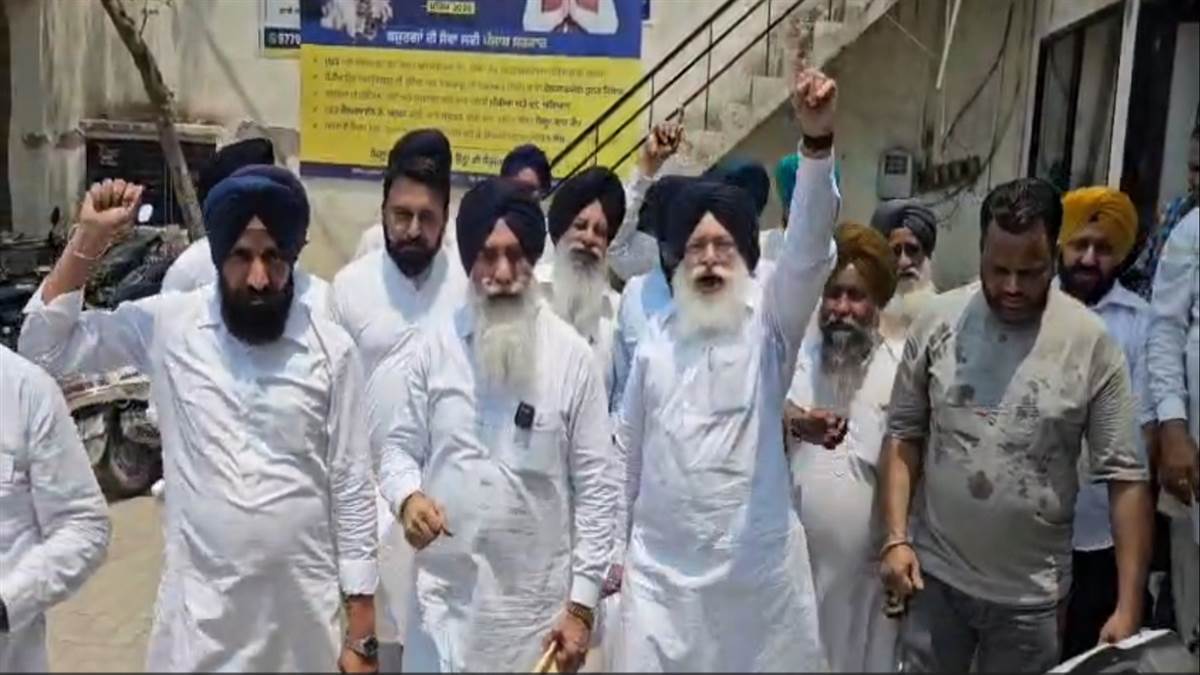 ਨਾਮਜ਼ਦਗੀਆਂ ਨੂੰ ਲੈ ਕੇ ਅਕਾਲੀ ਦਲ ਵੱਲੋਂ ਰੋਸ ਜ਼ਾਹਰ