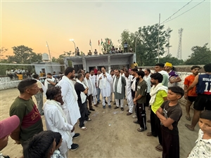 ਵਾਲੀਬਾਲ ਟੂਰਨਾਮੈਂਟ ਦੇ ਰੋਮਾਂਚਕ ਫਾਈਨਲ ਵਿੱਚ ਤਲੂਰ ਬਣਿਆ ਚੈਂਪੀਅਨ
