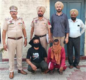 12 ਬੋਤਲਾਂ ਨਾਜਾਇਜ਼ ਸ਼ਰਾਬ ਸਮੇਤ 1 ਕਾਬੂ
