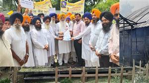 ਸਤਲੁਜ ਫਿਲਮ 'ਤੇ ਲਗਾਏ ਗਏ ਬੈਨ ਖਿਲਾਫ SGPC ਤੇ SAD ਵੱਲੋਂ ਕੱਢਿਆ ਗਿਆ ਵਿਸ਼ਾਲ ਰੋਸ ਮਾਰਚ, SDM ਨੂੰ ਦਿੱਤਾ ਮੰਗ ਪੱਤਰ
