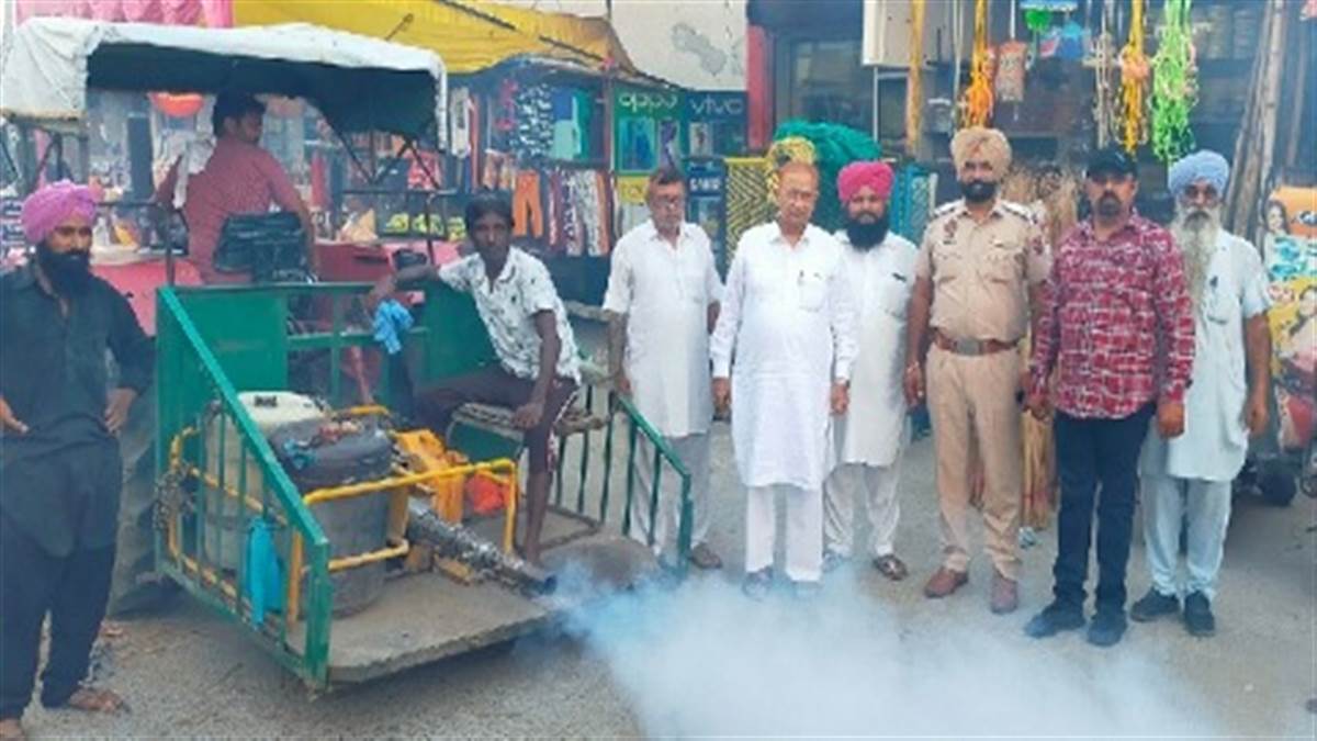 The Municipal Council conducted fogging in the main market of Machhiwade