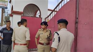 ₹50 ਲੱਖ ਤਿਆਰ ਰੱਖੋ, ਨਹੀਂ ਤਾਂ ਕੋਈ ਨਹੀਂ ਬਚਾ ਸਕੇਗਾ; ਸਕੂਲ ਦੇ ਬਾਹਰ ਫਾਇਰਿੰਗ, ਗੇਟ ’ਤੇ ਚਿਪਕਾਇਆ ਧਮਕੀ ਭਰਿਆ ਪੱਤਰ